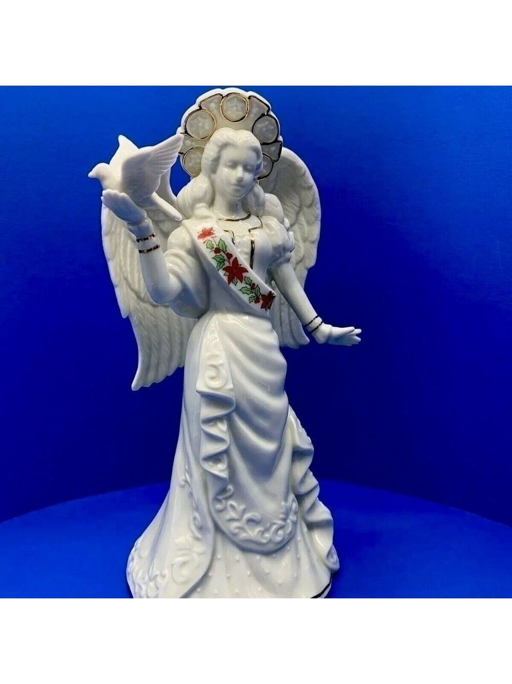 SF Music Box Porcelain Angel Gold Trim